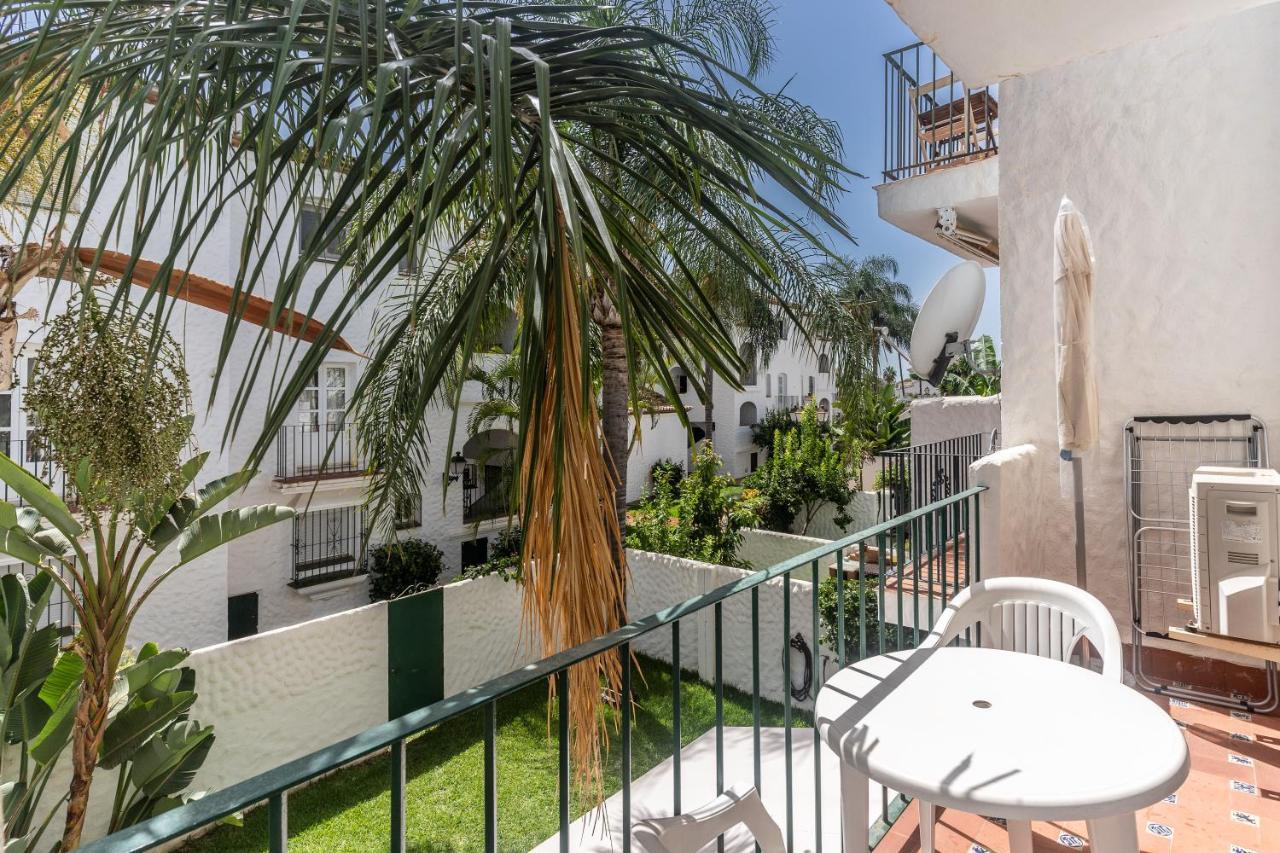 9B Allyson Apartment Estepona Exterior photo